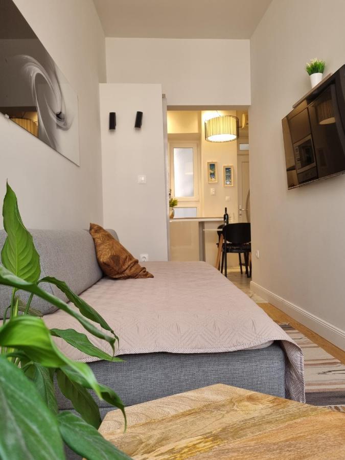 Old Town Apartment 奥米什 外观 照片